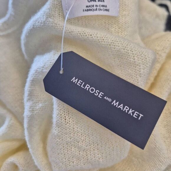 Melrose & Market Women's Cream Poly Knit w Gray & Brown Stripe Accents Open Fron - Picture 13 of 13